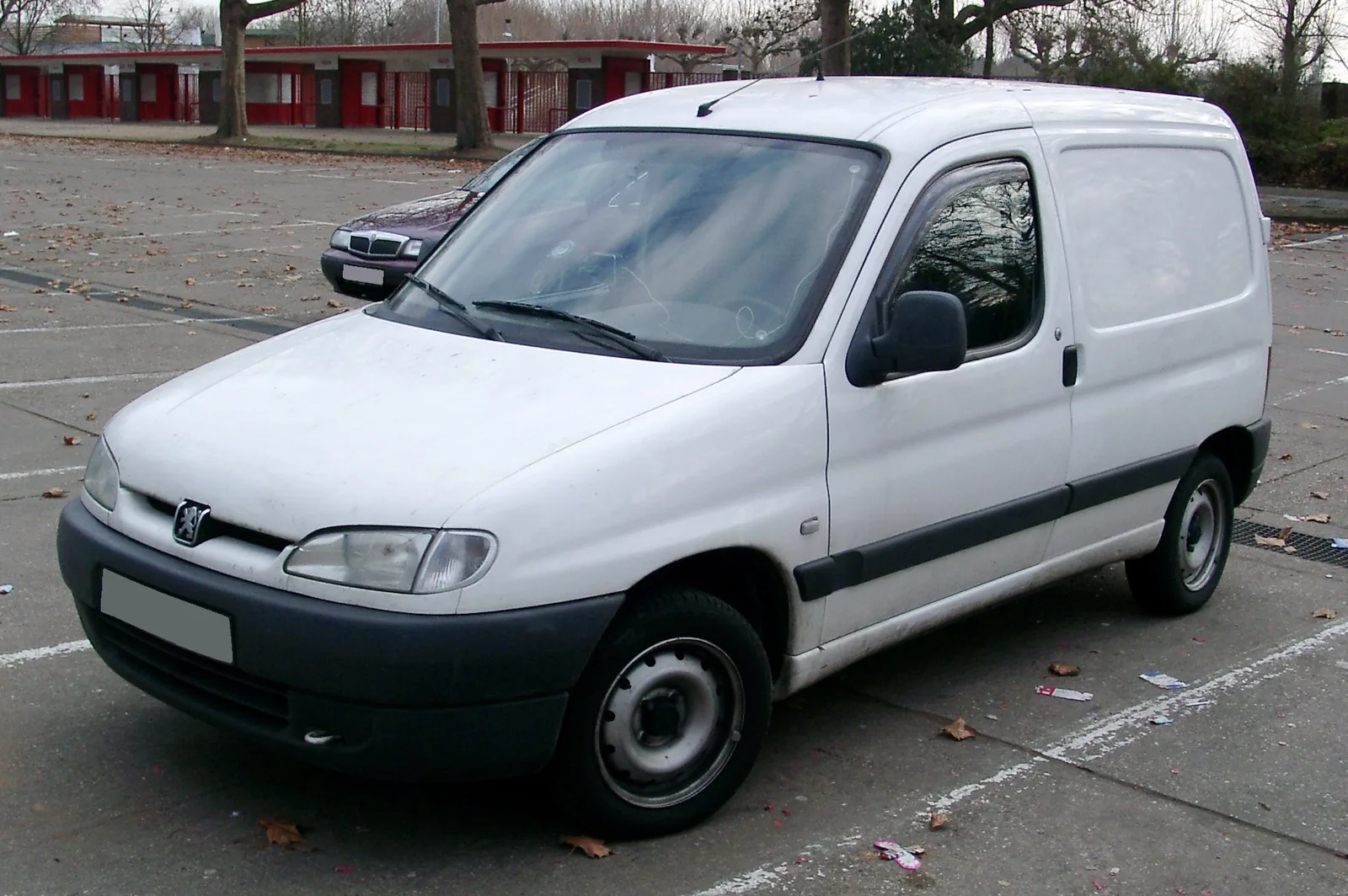 Peugeot Partner Mk1 — vue de face