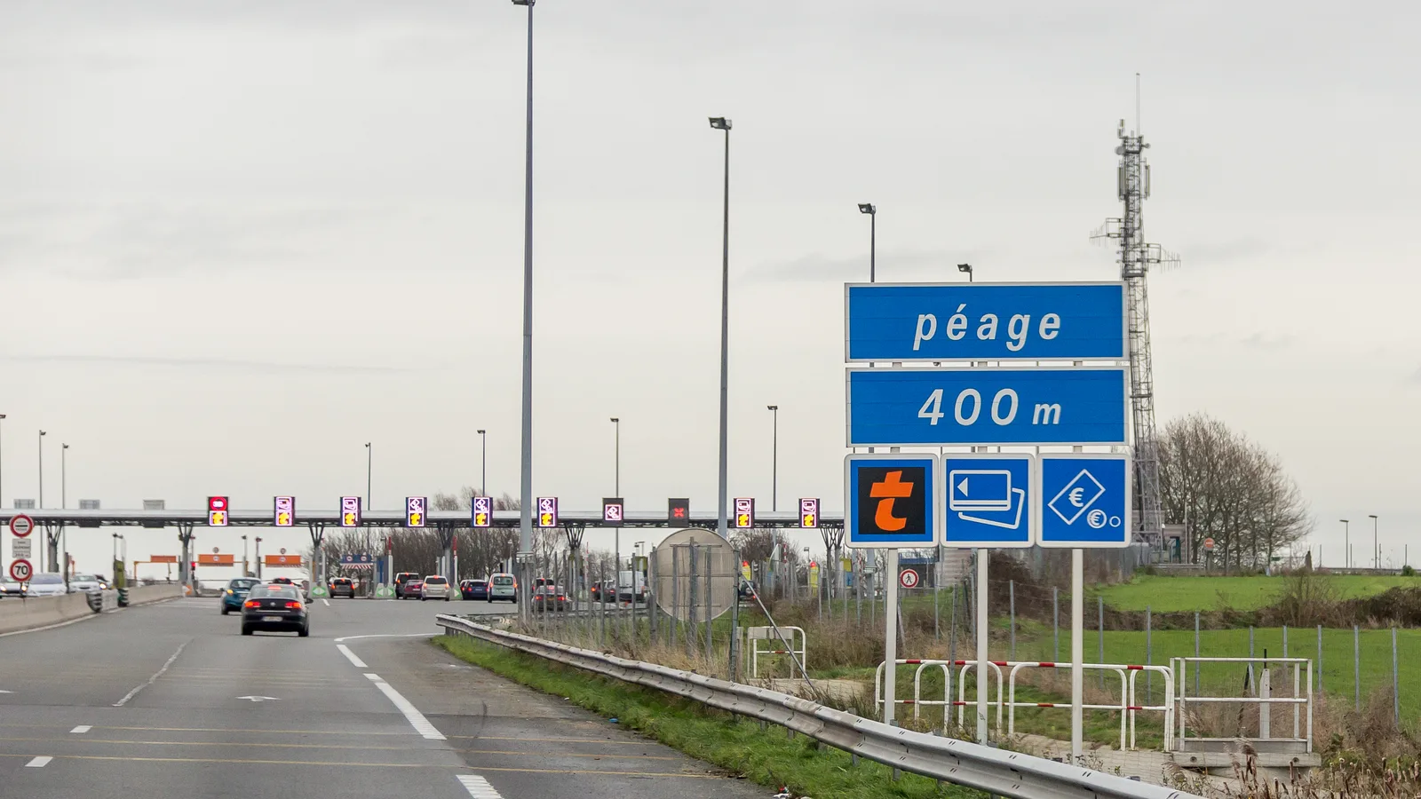 Barrière de péage sur l'autoroute A2 en France