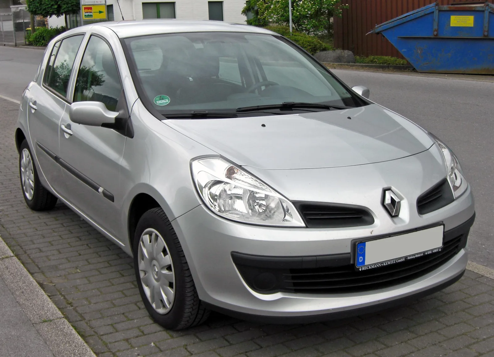 Bluetooth Renault Clio 3 : activer et coupler son téléphone (guide complet)