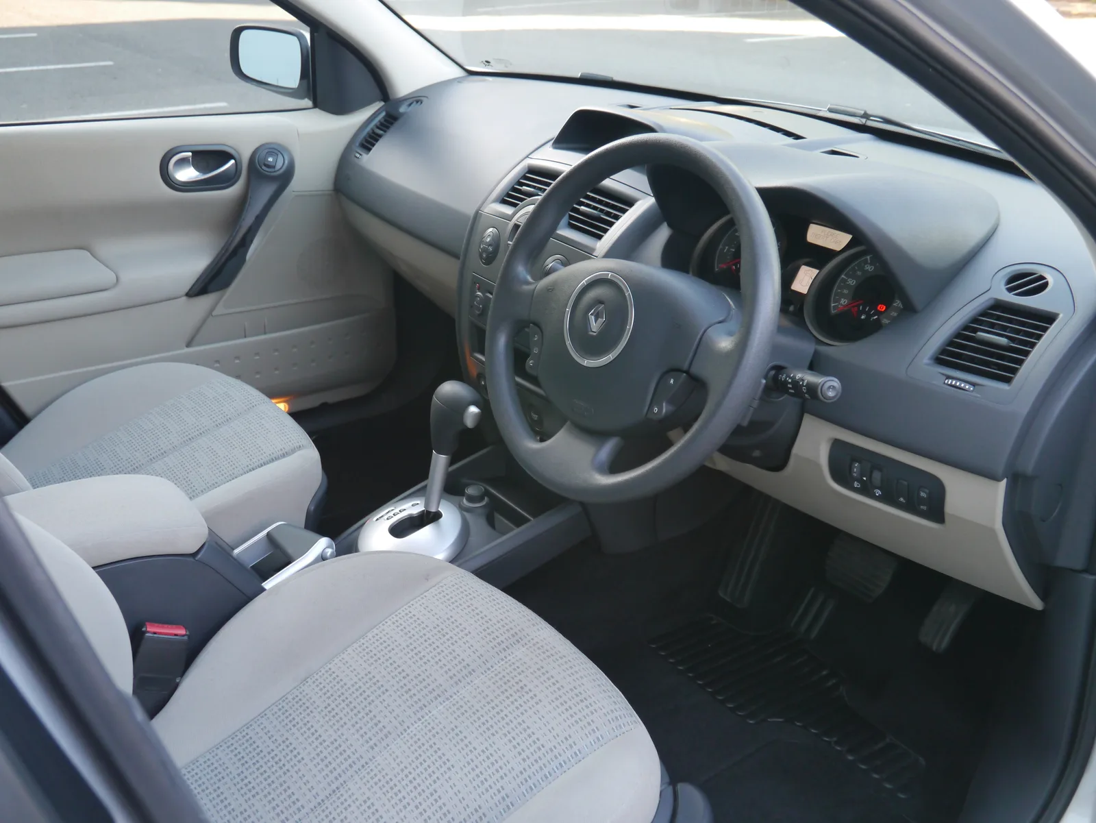 Intérieur d'une Renault Mégane 2