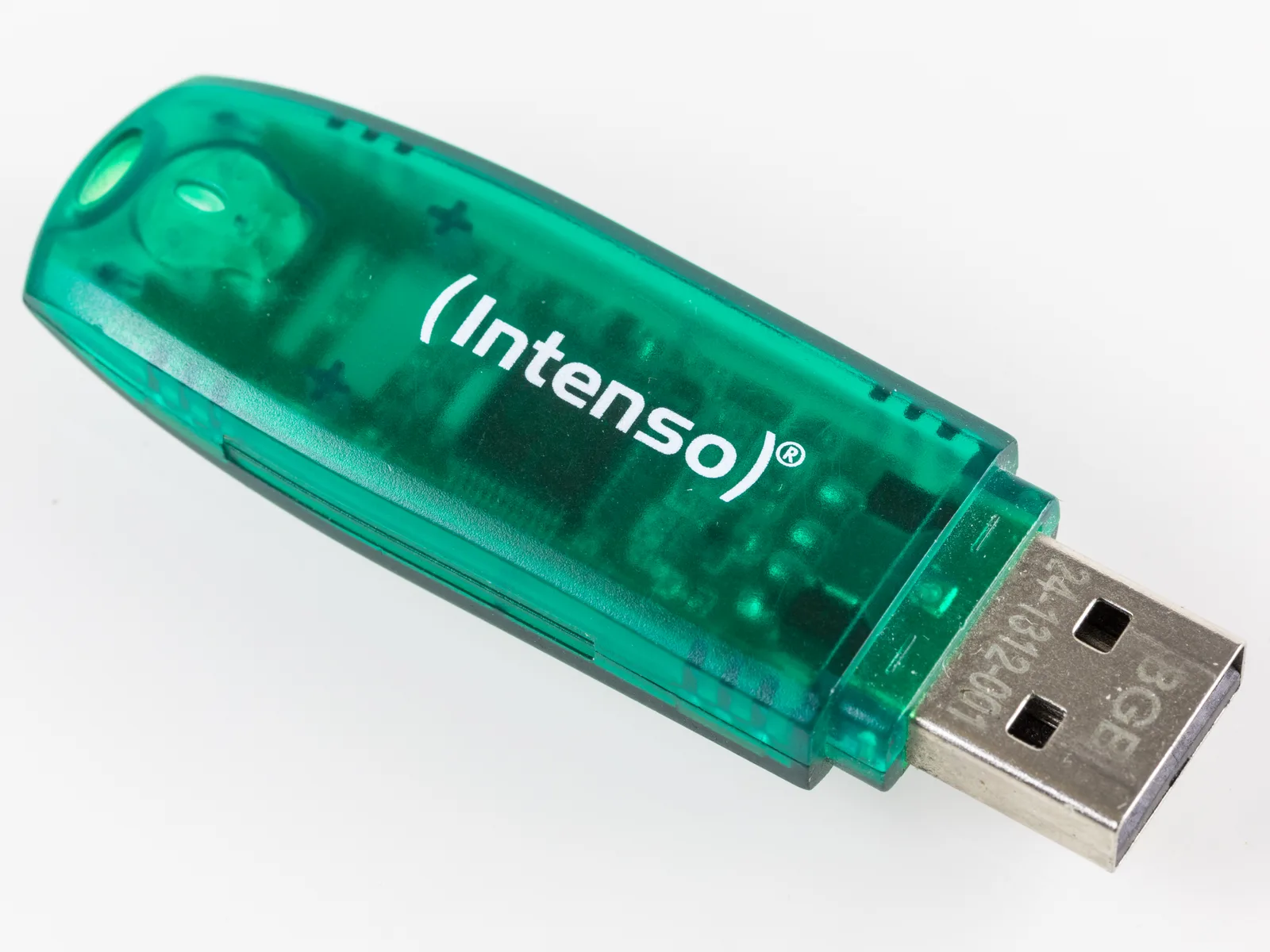 Clé USB de 8 Go nécessaire pour la mise à jour cartographique