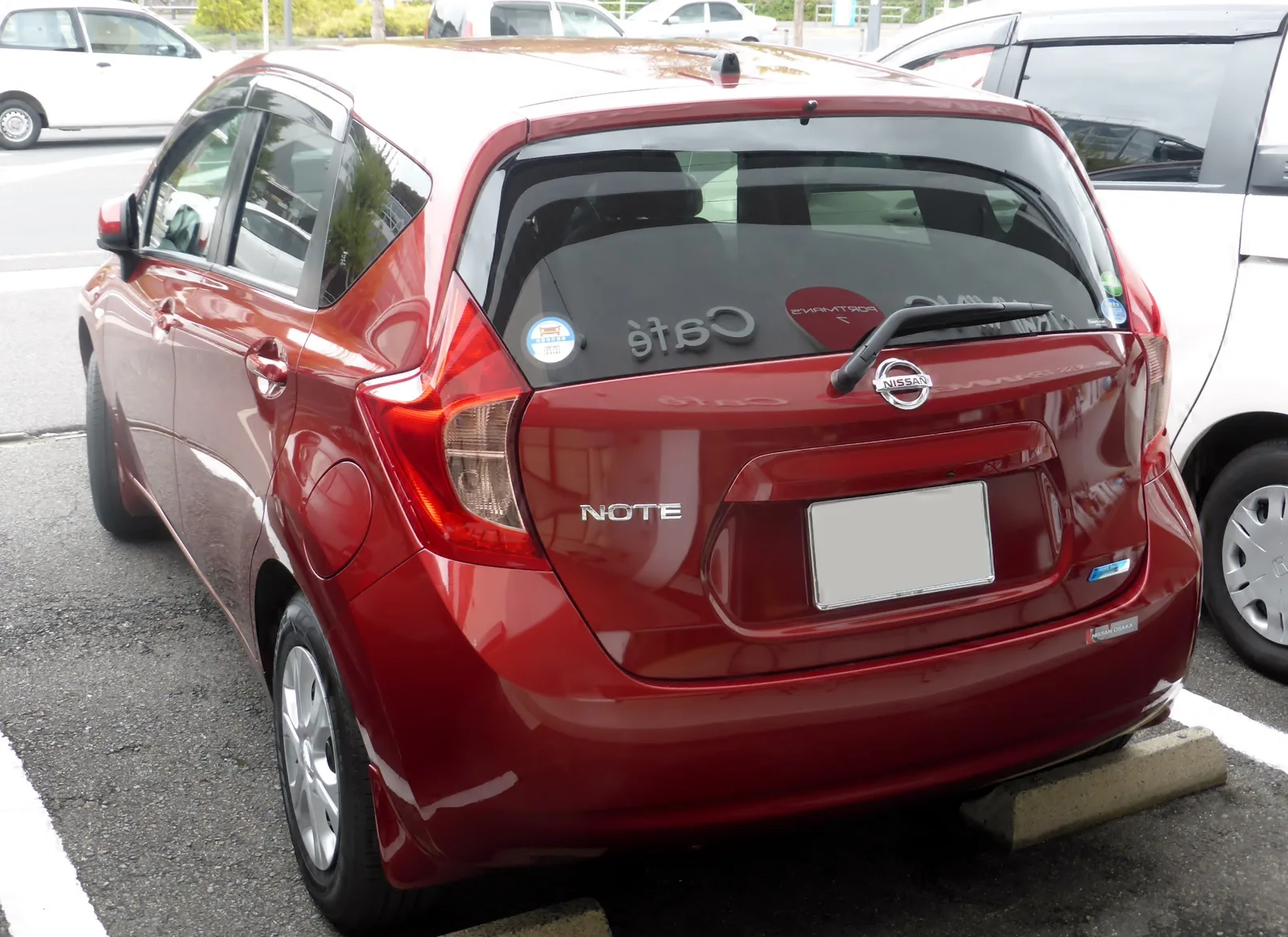Nissan Note vue arrière