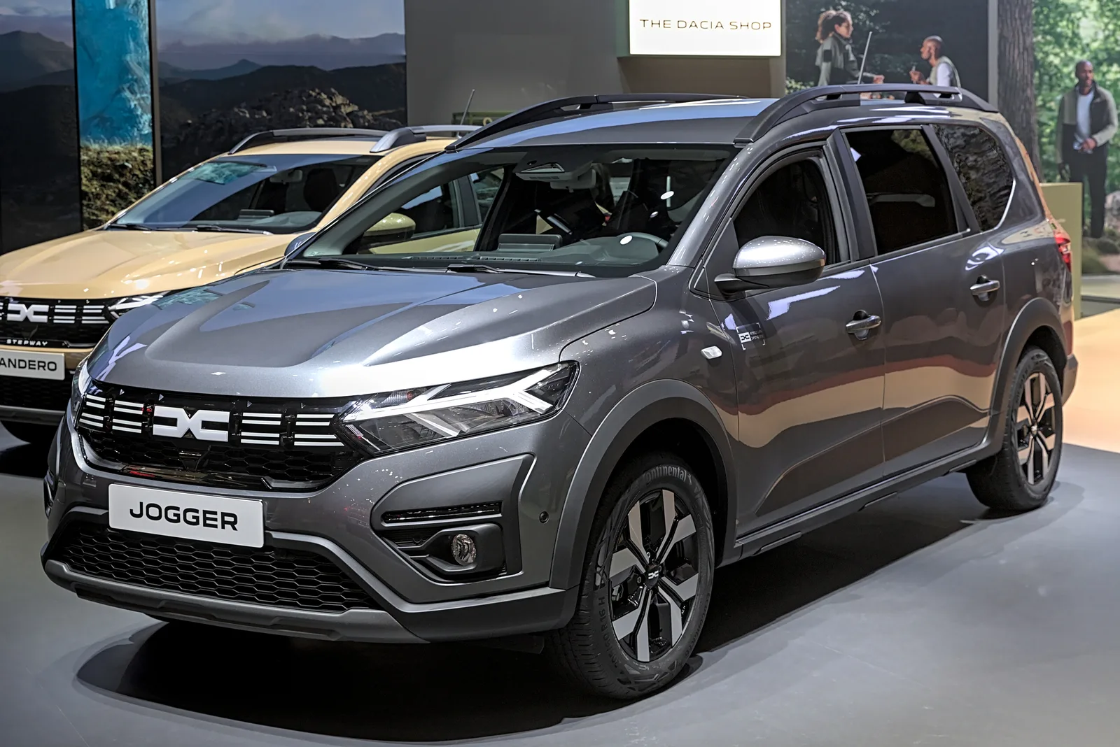 Meilleure voiture 7 places 2026 : comparatif et prix