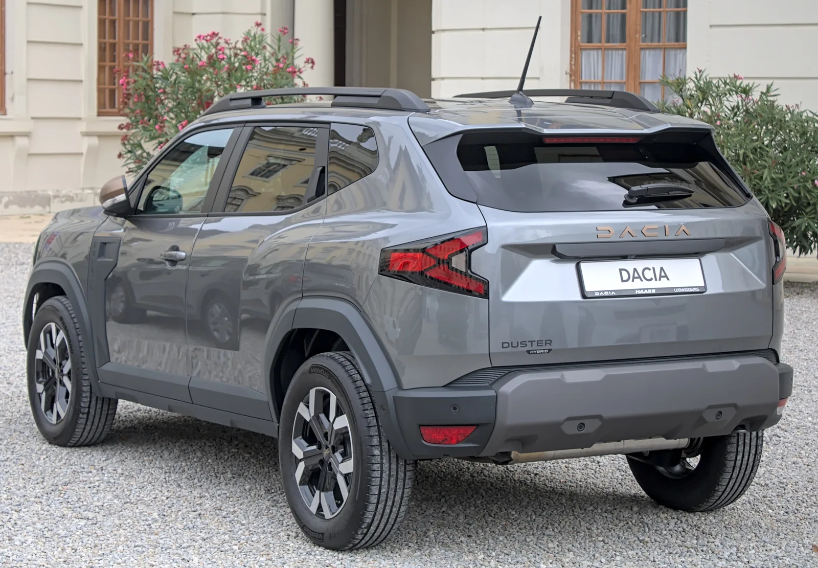 Dacia Duster Hybrid, SUV full hybrid parmi les moins chers du marché en 2026
