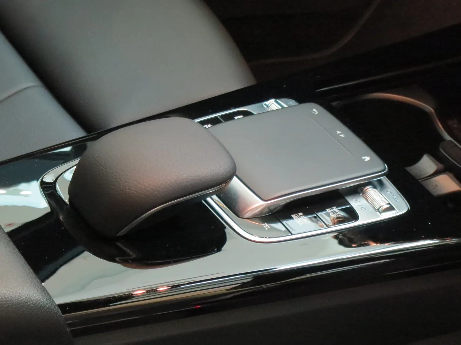 Mercedes-Benz Classe A vue avant, calandre et phares