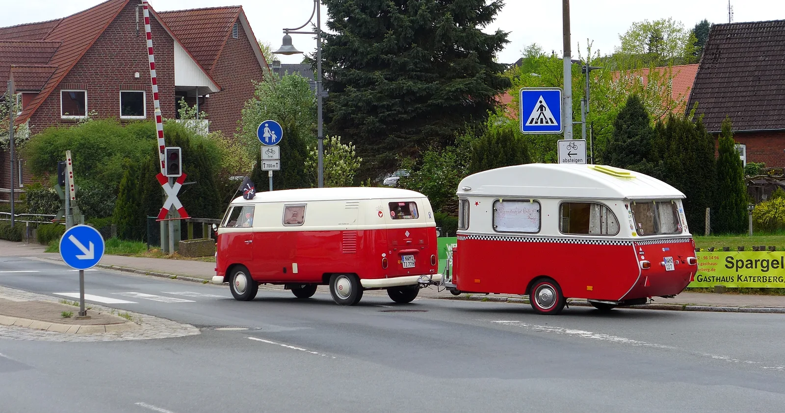 Permis remorque B, B96 ou BE : quel permis pour tracter ?