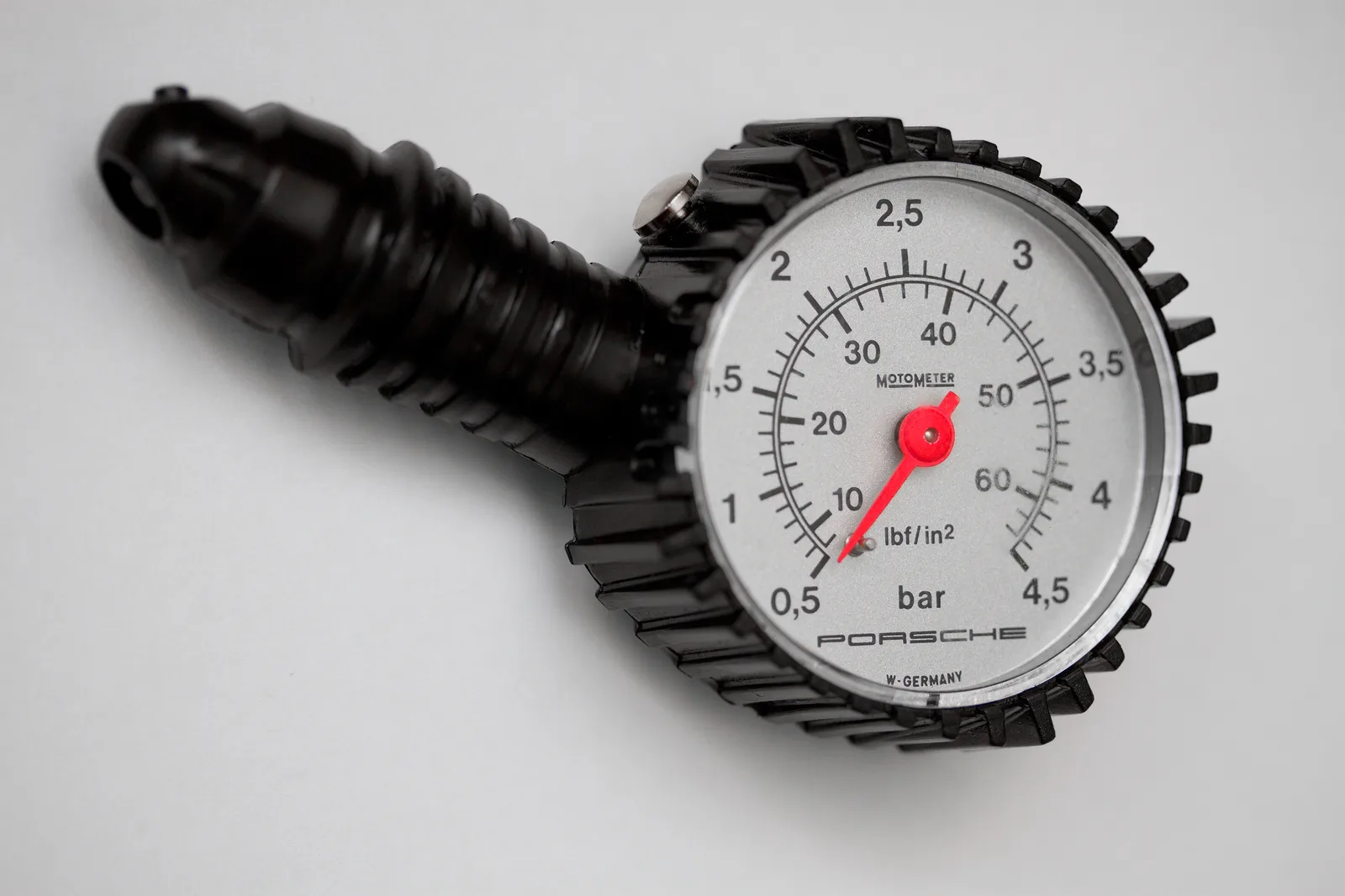 Pression des pneus : quelle pression mettre sur sa voiture ?