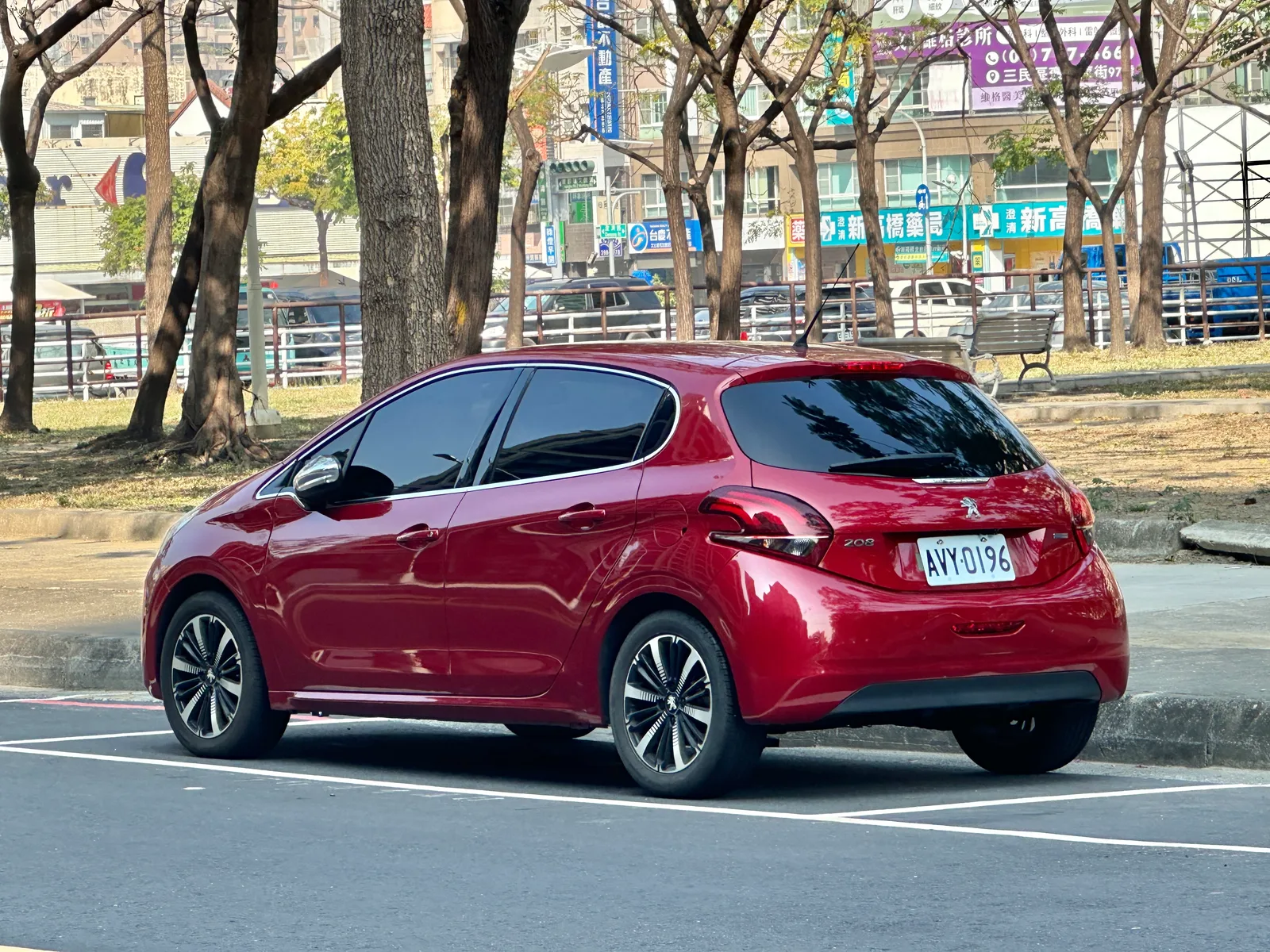 Quel Carburant pour Votre Peugeot 208 ? SP95, E10, Diesel