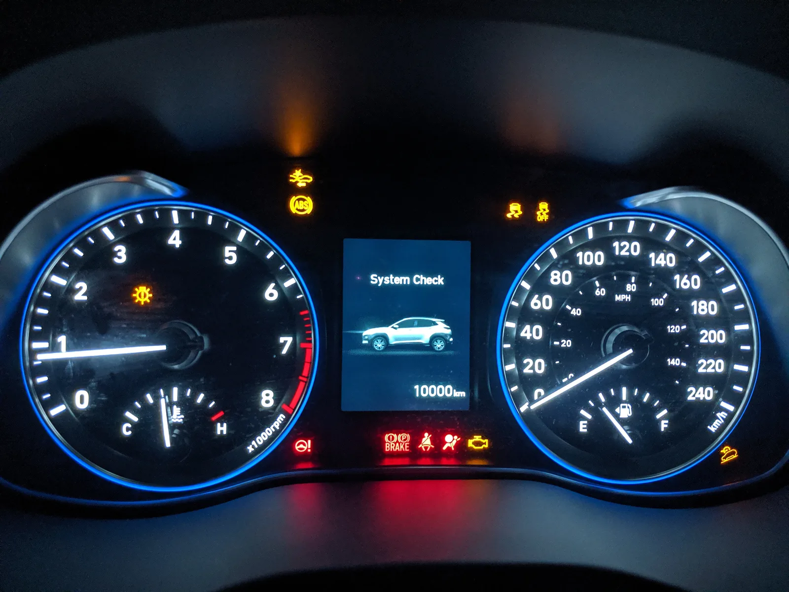 Voiture occasion +100 000 km : fiabilité et vérifications
