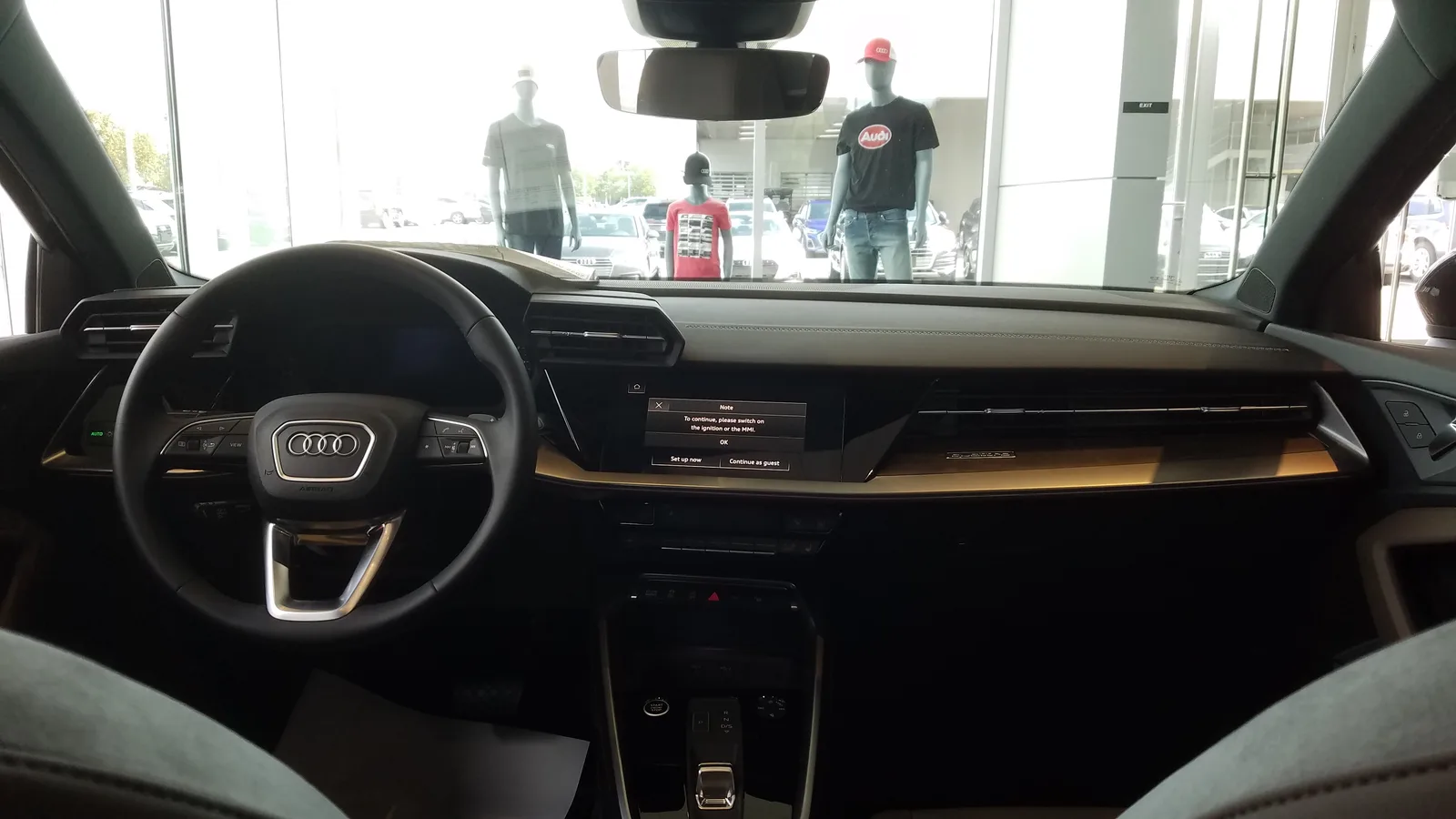 Tableau de bord d'une Audi A3 récente