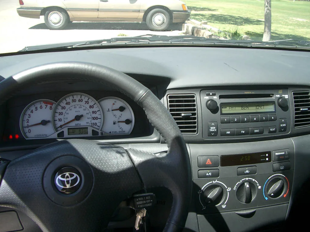 Tableau de bord d'une Toyota Corolla