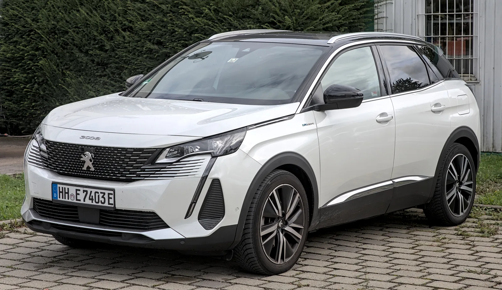 Peugeot 3008 Hybrid4 — version haut de gamme