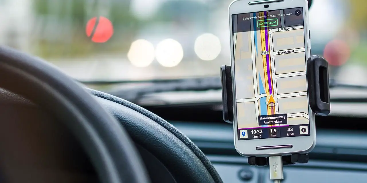 Pourquoi avoir un traceur GPS dans sa voiture ?